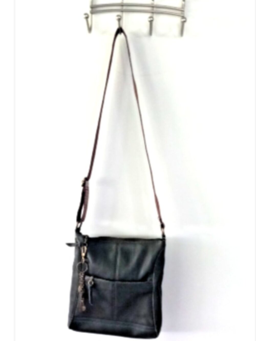 The Sak Brown Leather Crossbody Bag Woven Strap Zip Top Charm Pockets